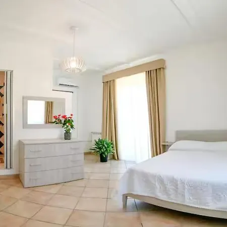 Le Saline Primo Piano Ferienhaus *